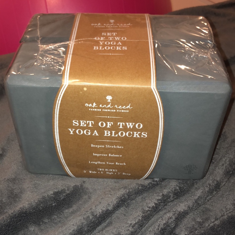 BNIB Yoga Blocks Set of 2